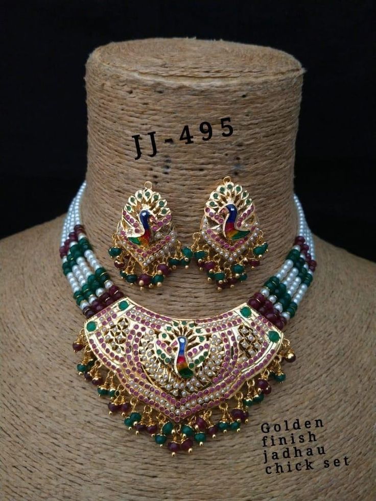 Heart-shaped pendant Necklace